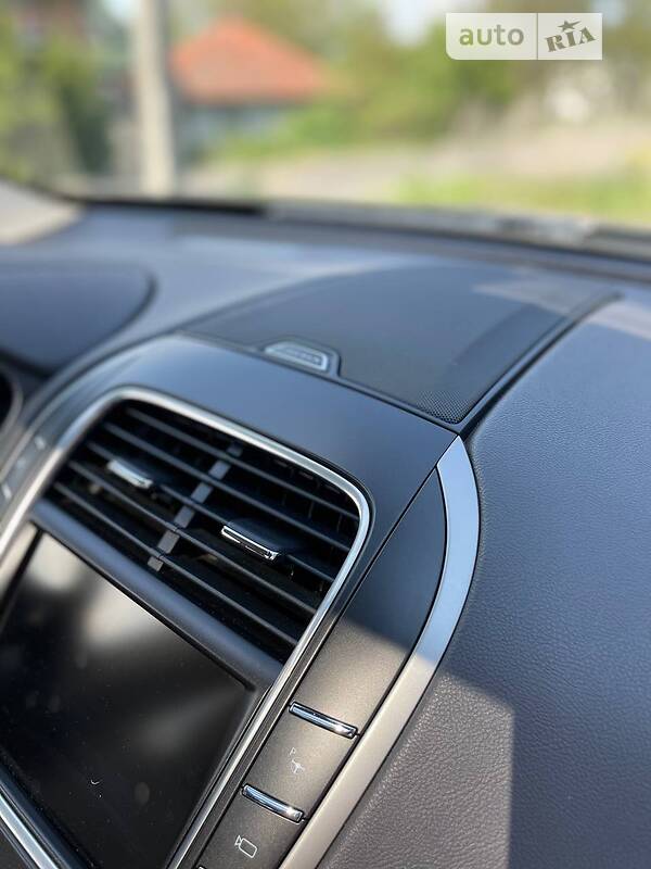 Позашляховик / Кросовер Lincoln MKX 2015 в Харкові