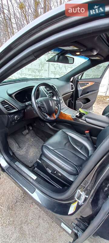 Позашляховик / Кросовер Lincoln MKX 2017 в Вишневому