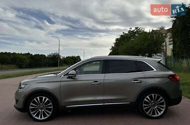 Внедорожник / Кроссовер Lincoln MKX 2016 в 