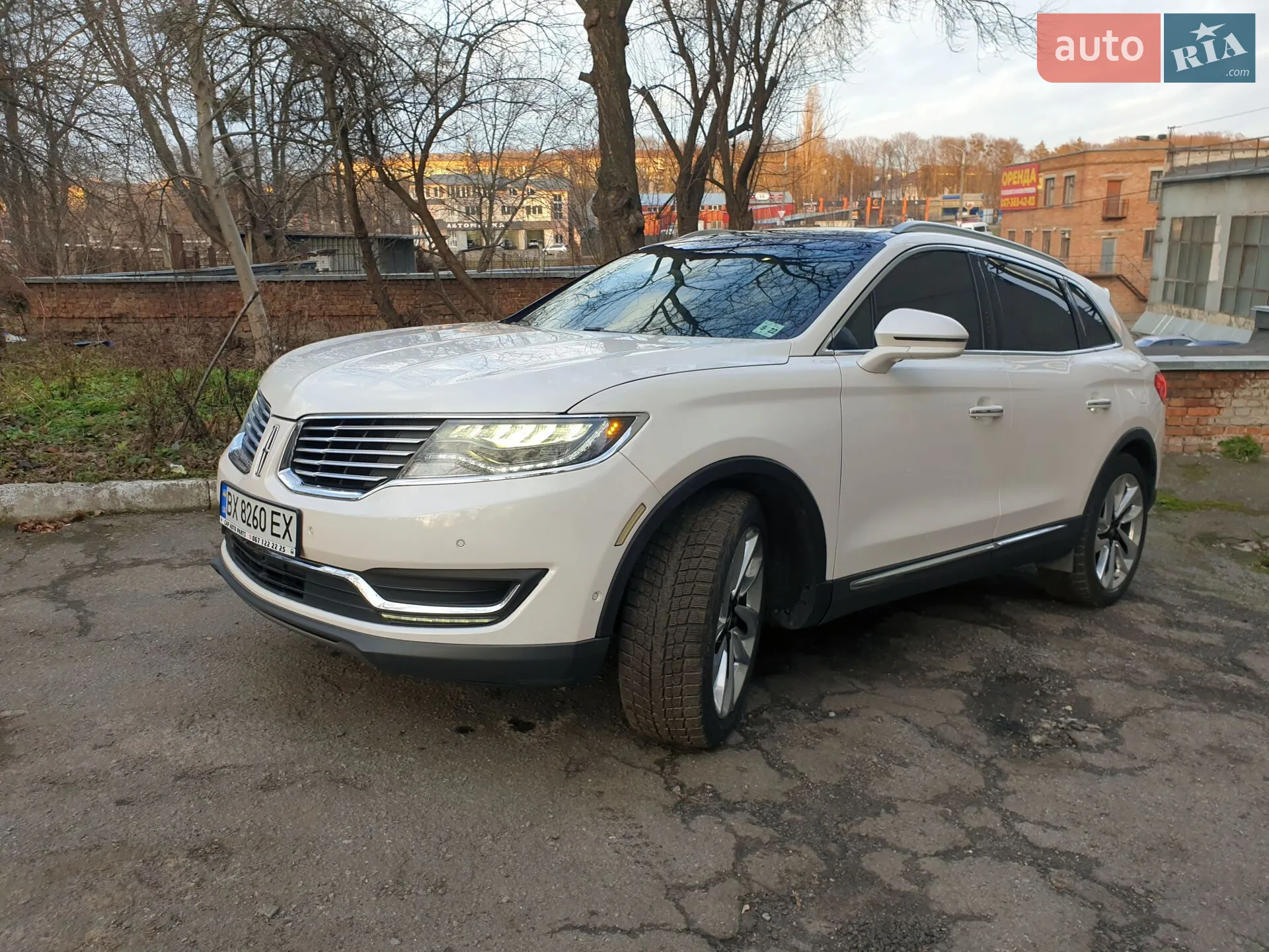 2017 Lincoln MKX - мініатюра 18