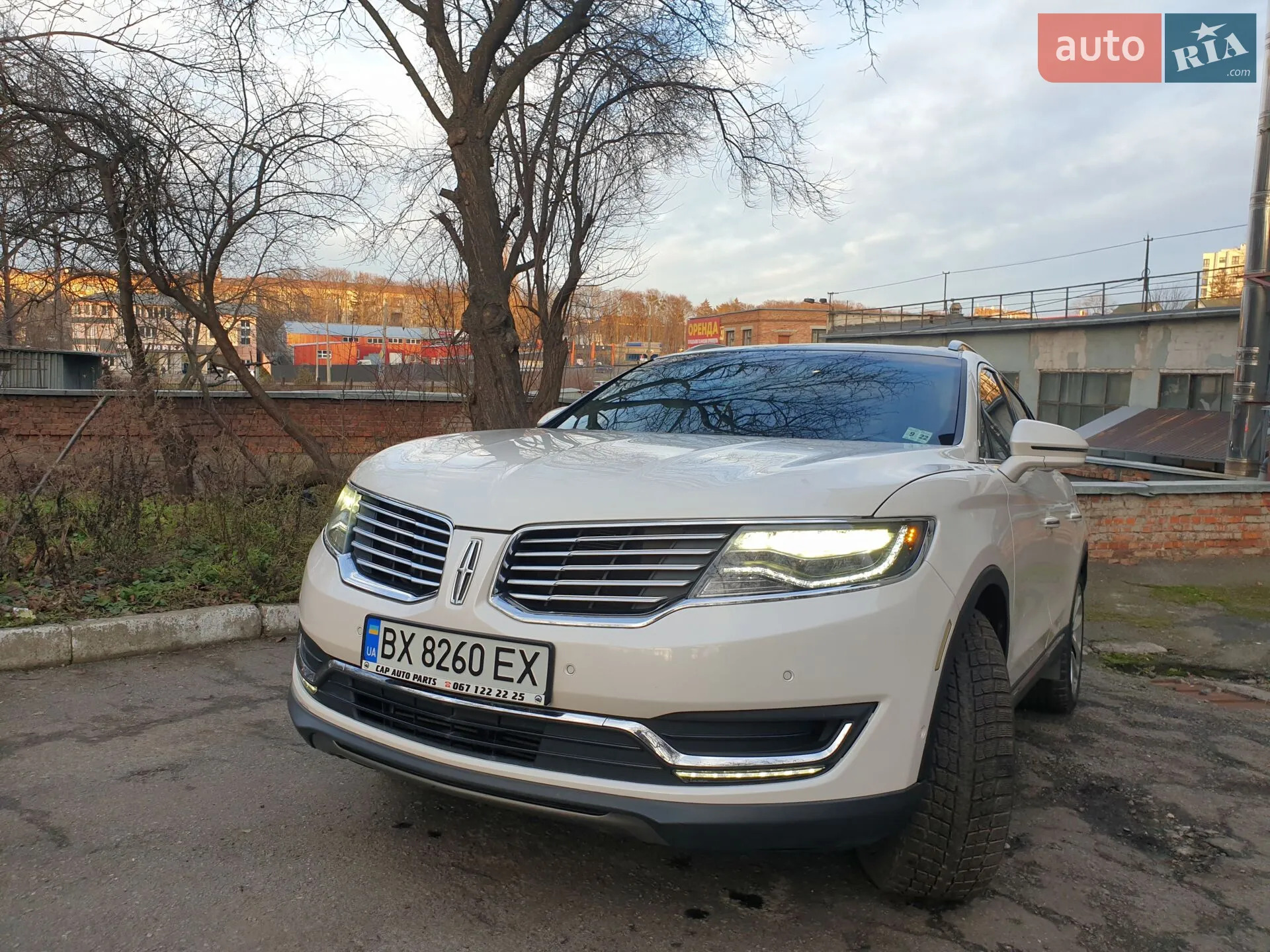 2017 Lincoln MKX - мініатюра 21