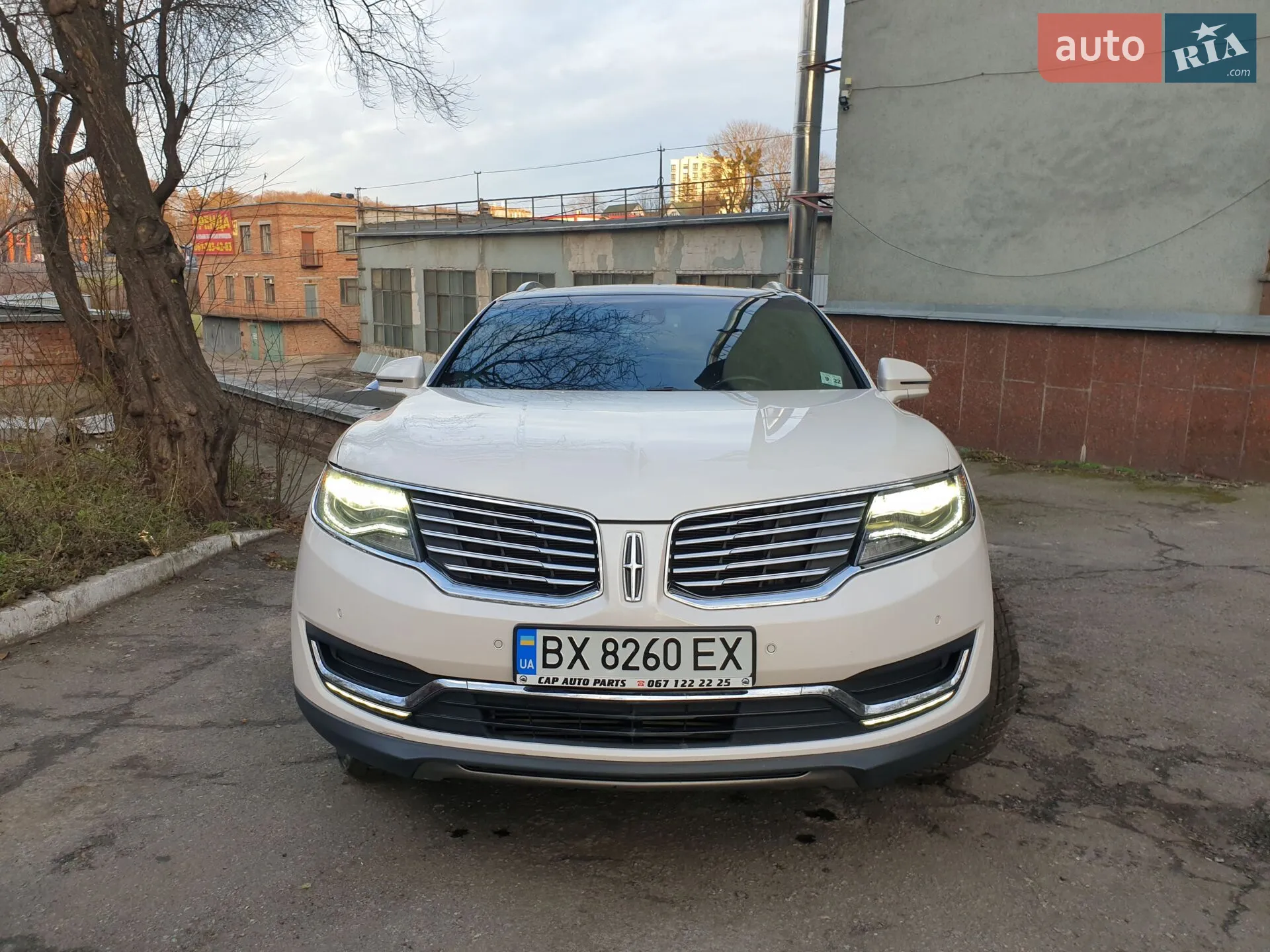 2017 Lincoln MKX - мініатюра 22