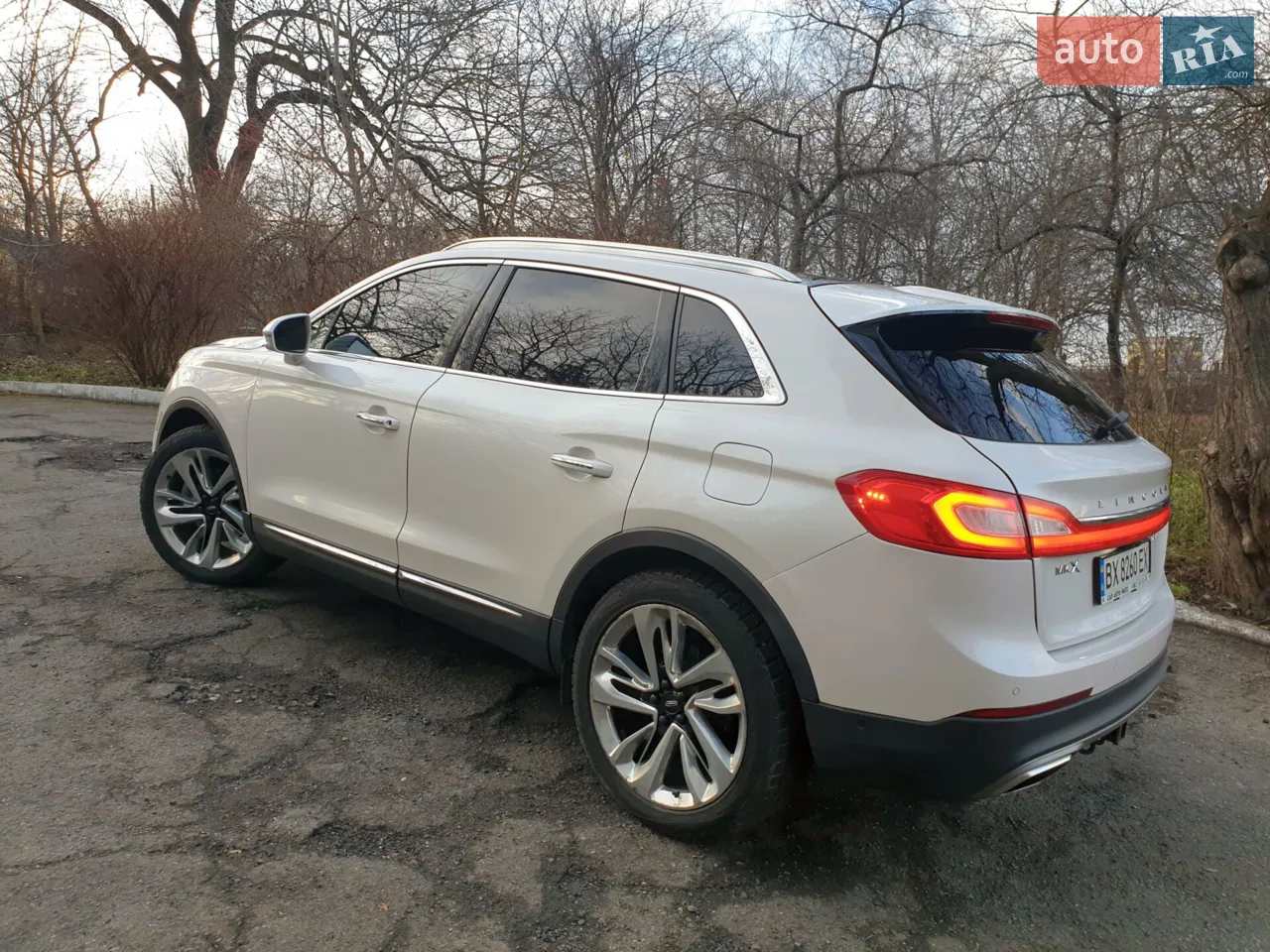 2017 Lincoln MKX - мініатюра 62