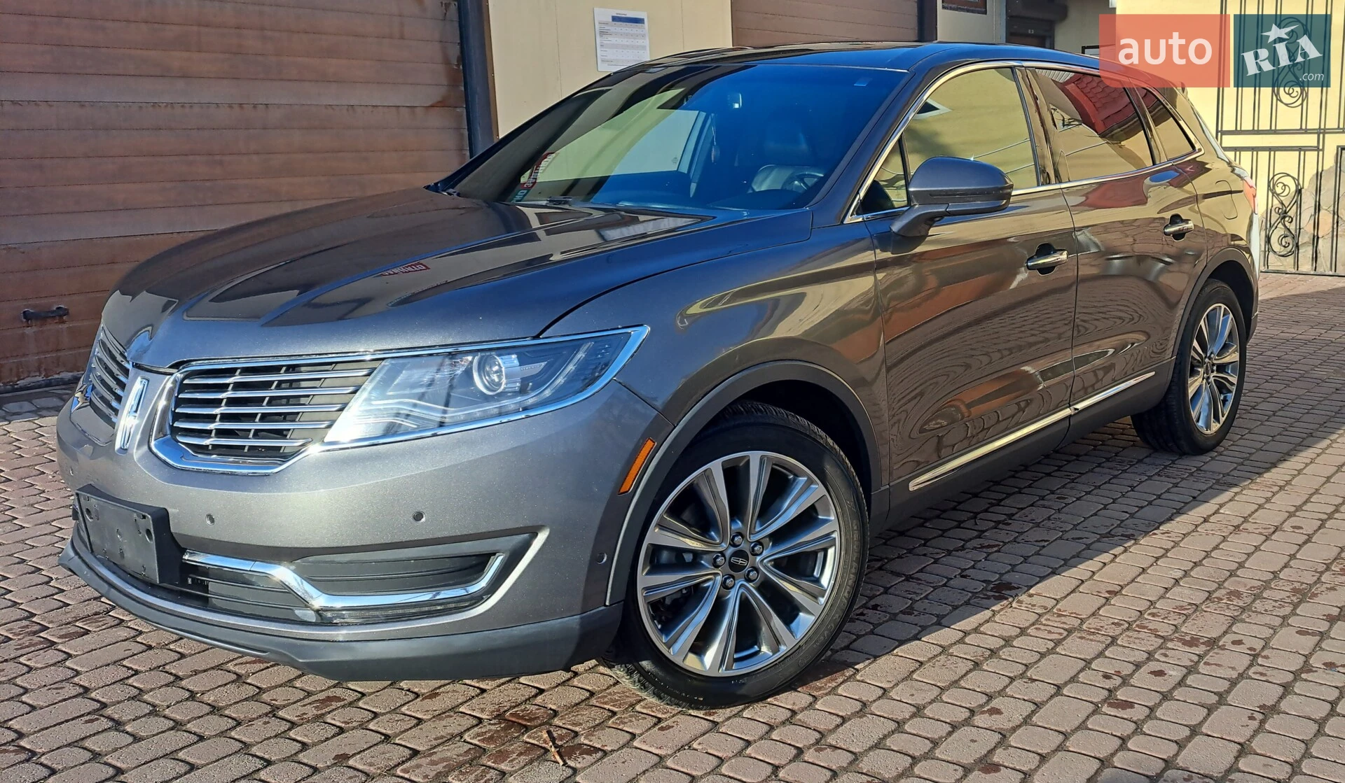 2017 Lincoln MKX - мініатюра 3
