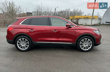 Позашляховик / Кросовер Lincoln MKX 2017 в 