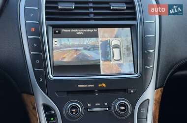 Внедорожник / Кроссовер Lincoln MKX 2018 в 