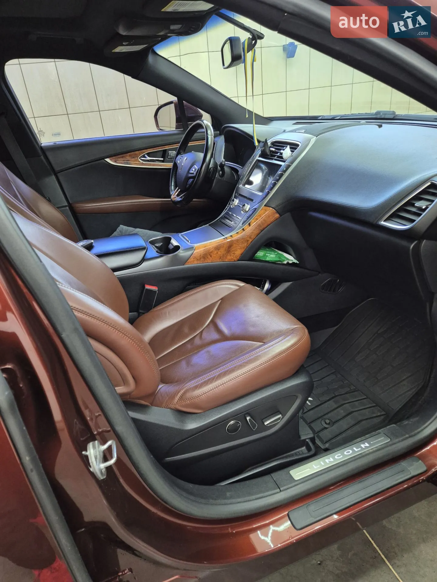 2016 Lincoln MKX - мініатюра 21
