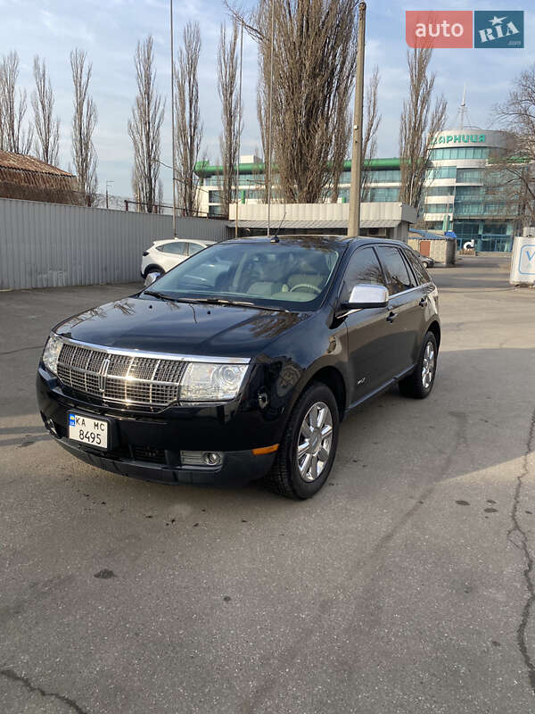 Внедорожник / Кроссовер Lincoln MKX 2007 в 