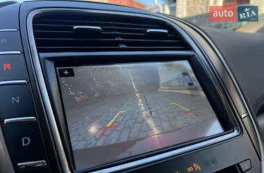 Внедорожник / Кроссовер Lincoln MKX 2017 в 