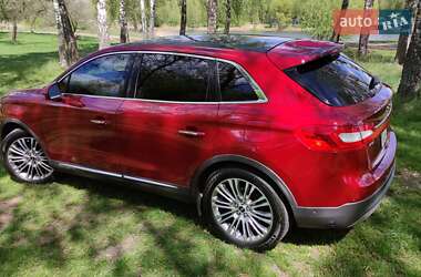Внедорожник / Кроссовер Lincoln MKX 2016 в 