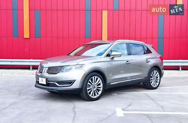 Внедорожник / Кроссовер Lincoln MKX 2016 в 