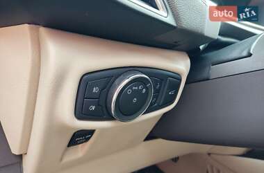Внедорожник / Кроссовер Lincoln MKX 2016 в 