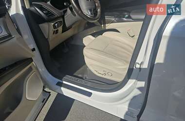 Внедорожник / Кроссовер Lincoln MKX 2016 в 