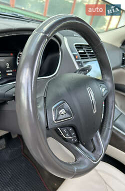 Внедорожник / Кроссовер Lincoln MKX 2017 в 