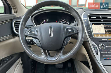 Внедорожник / Кроссовер Lincoln MKX 2017 в 