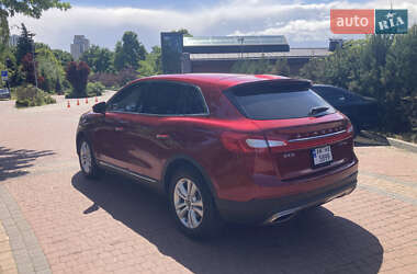 Внедорожник / Кроссовер Lincoln MKX 2017 в 