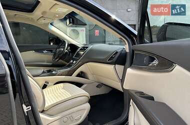 Внедорожник / Кроссовер Lincoln MKX 2015 в 