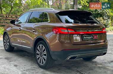 Внедорожник / Кроссовер Lincoln MKX 2018 в 
