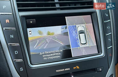 Внедорожник / Кроссовер Lincoln MKX 2017 в 
