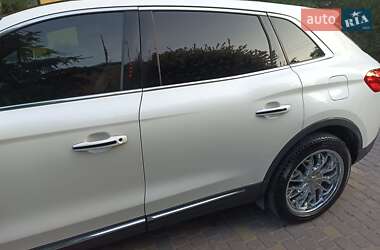 Внедорожник / Кроссовер Lincoln MKX 2015 в 