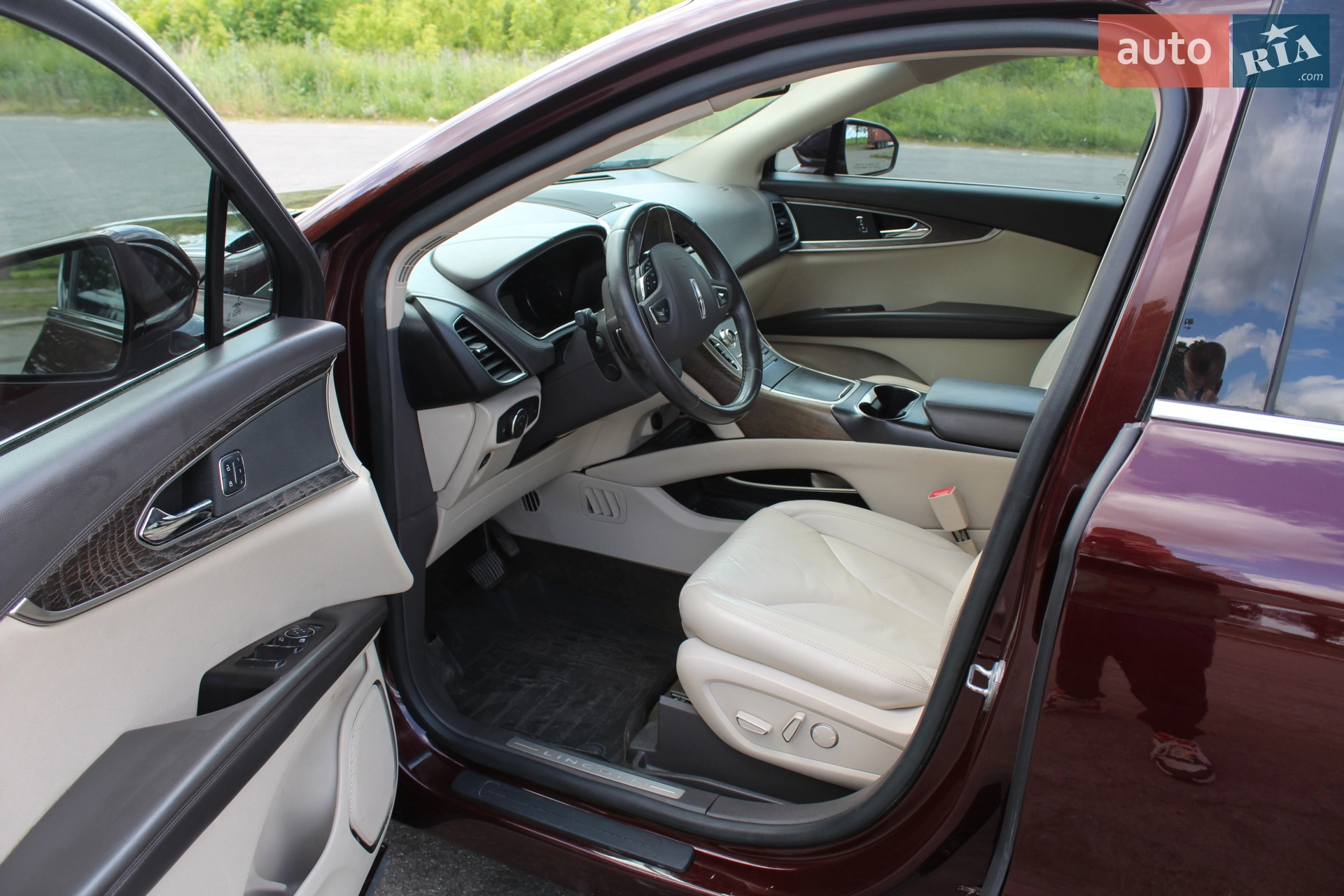 2017 Lincoln MKX - мініатюра 34