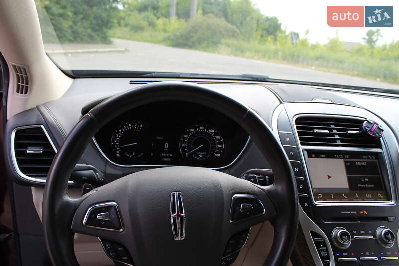 Внедорожник / Кроссовер Lincoln MKX 2017 в Владимире