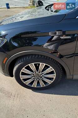 Внедорожник / Кроссовер Lincoln MKX 2015 в 