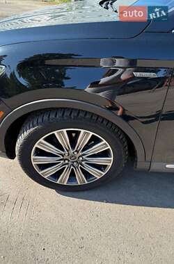 Внедорожник / Кроссовер Lincoln MKX 2015 в 