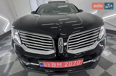 Внедорожник / Кроссовер Lincoln MKX 2015 в 