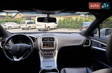Внедорожник / Кроссовер Lincoln MKX 2017 в 