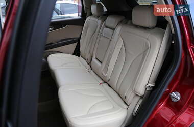 Внедорожник / Кроссовер Lincoln MKX 2015 в 