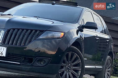 Внедорожник / Кроссовер Lincoln MKX 2011 в 