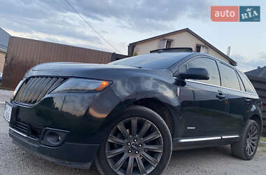 Внедорожник / Кроссовер Lincoln MKX 2011 в 
