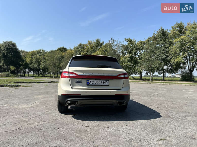 Внедорожник / Кроссовер Lincoln MKX 2015 в Владимире