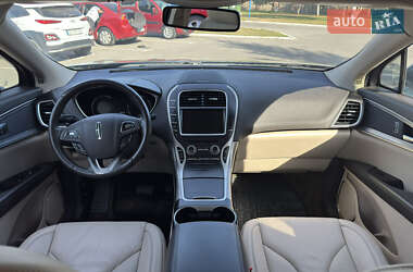 Внедорожник / Кроссовер Lincoln MKX 2015 в 