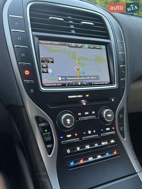 Внедорожник / Кроссовер Lincoln MKX 2015 в Пирятине