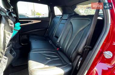 Внедорожник / Кроссовер Lincoln MKX 2016 в 