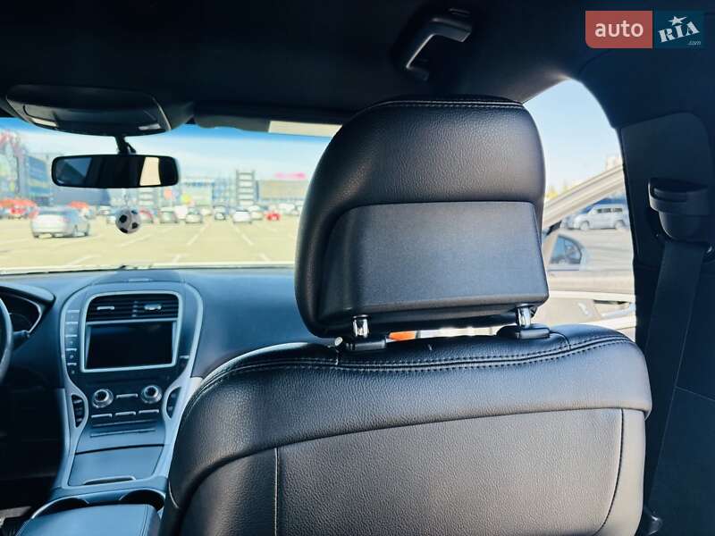 Внедорожник / Кроссовер Lincoln MKX 2016 в Киеве
