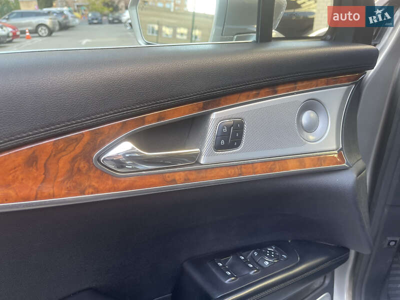 Позашляховик / Кросовер Lincoln MKX 2017 в Києві фото 20 Позашляховик / Кросовер Lincoln MKX 2017 в Києві