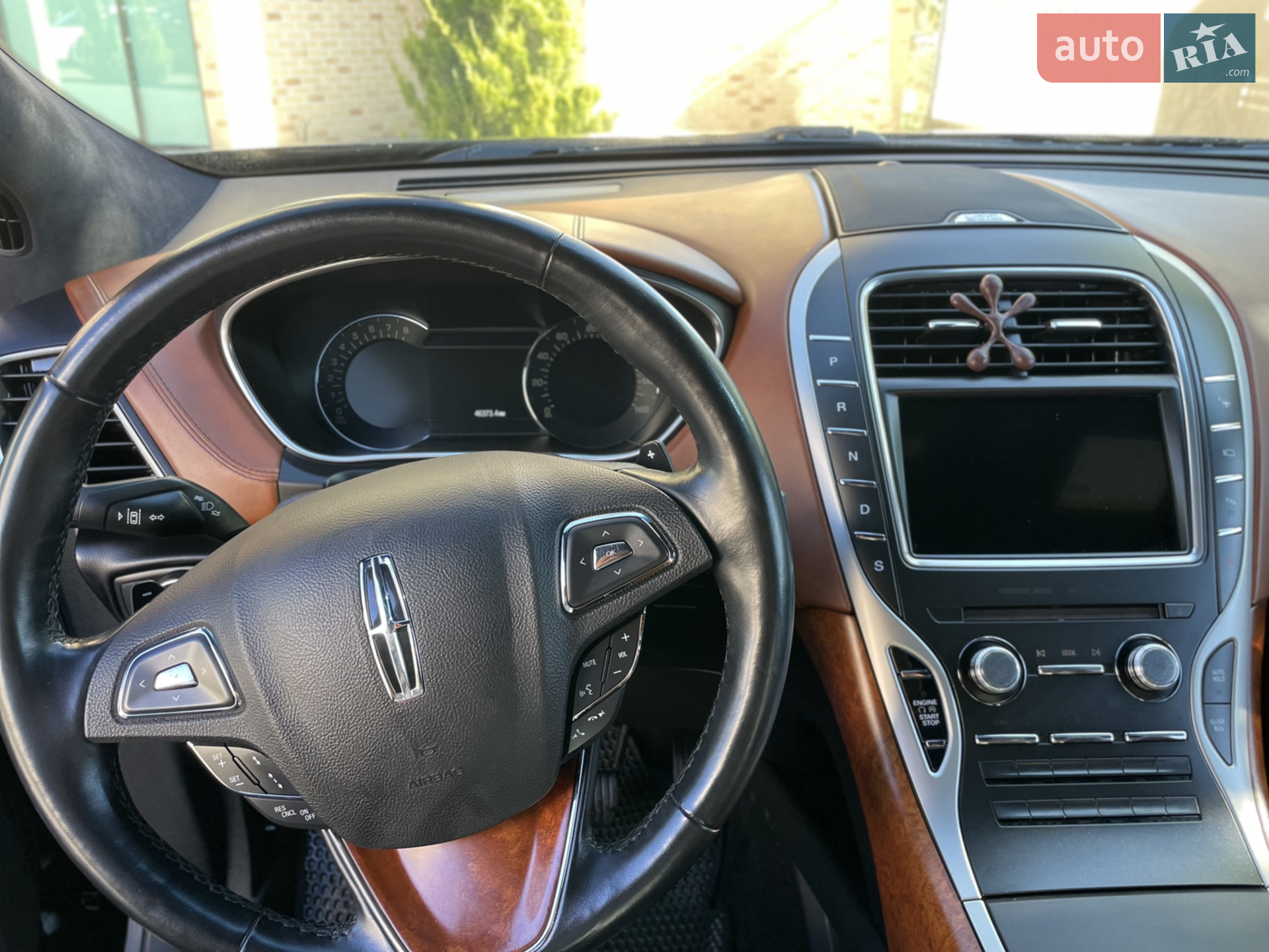 2017 Lincoln MKX - мініатюра 16