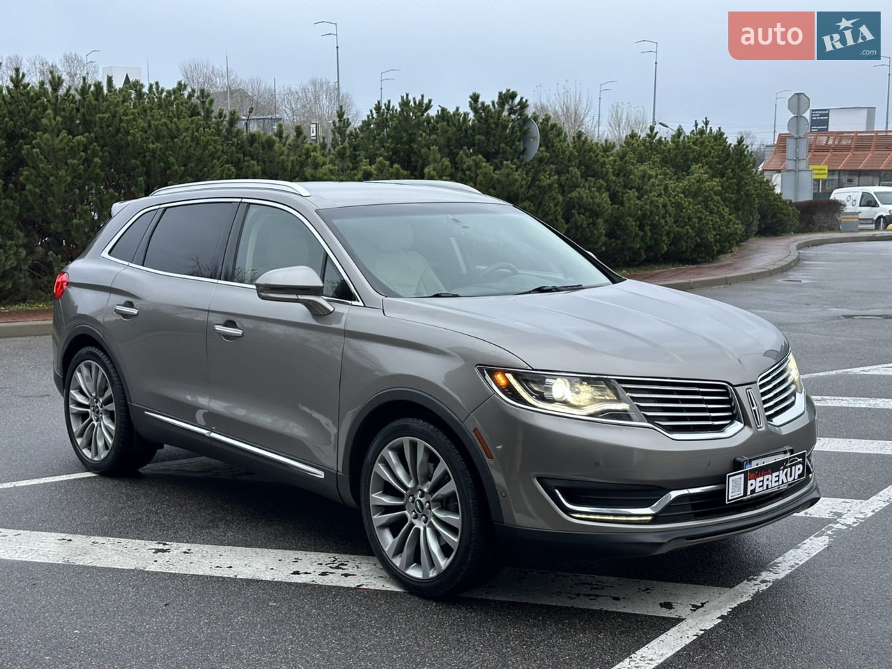 2016 Lincoln MKX - мініатюра 25