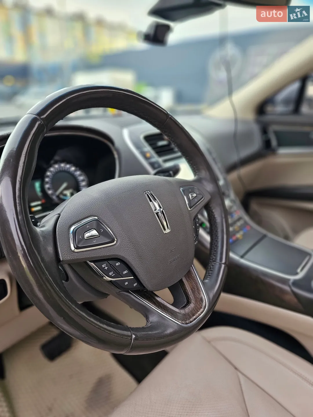 2016 Lincoln MKX - мініатюра 25