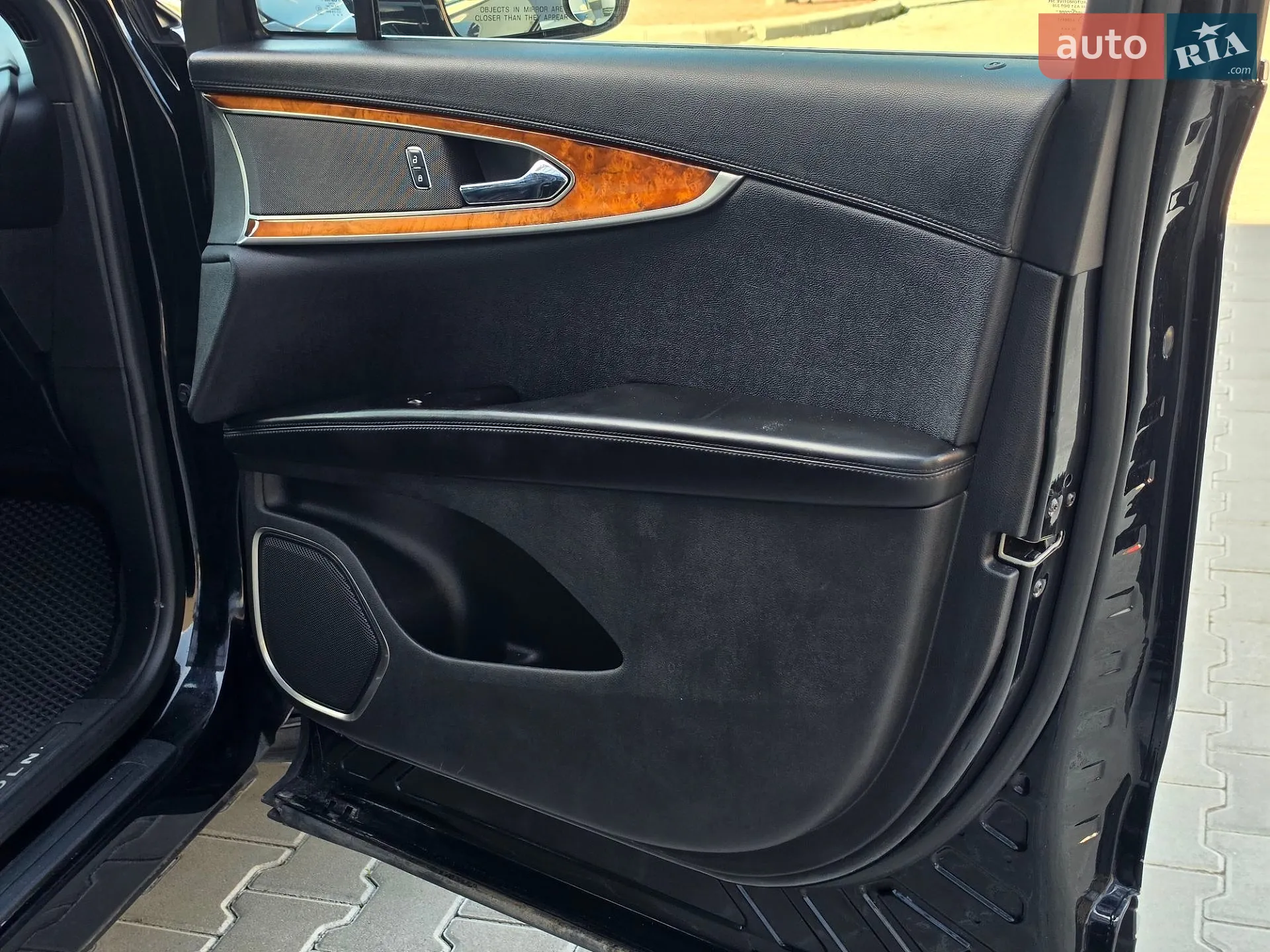 2016 Lincoln MKX - мініатюра 46
