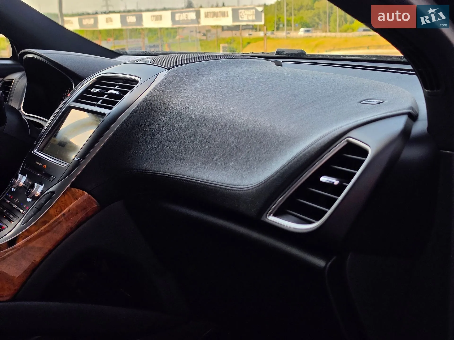 2016 Lincoln MKX - мініатюра 50