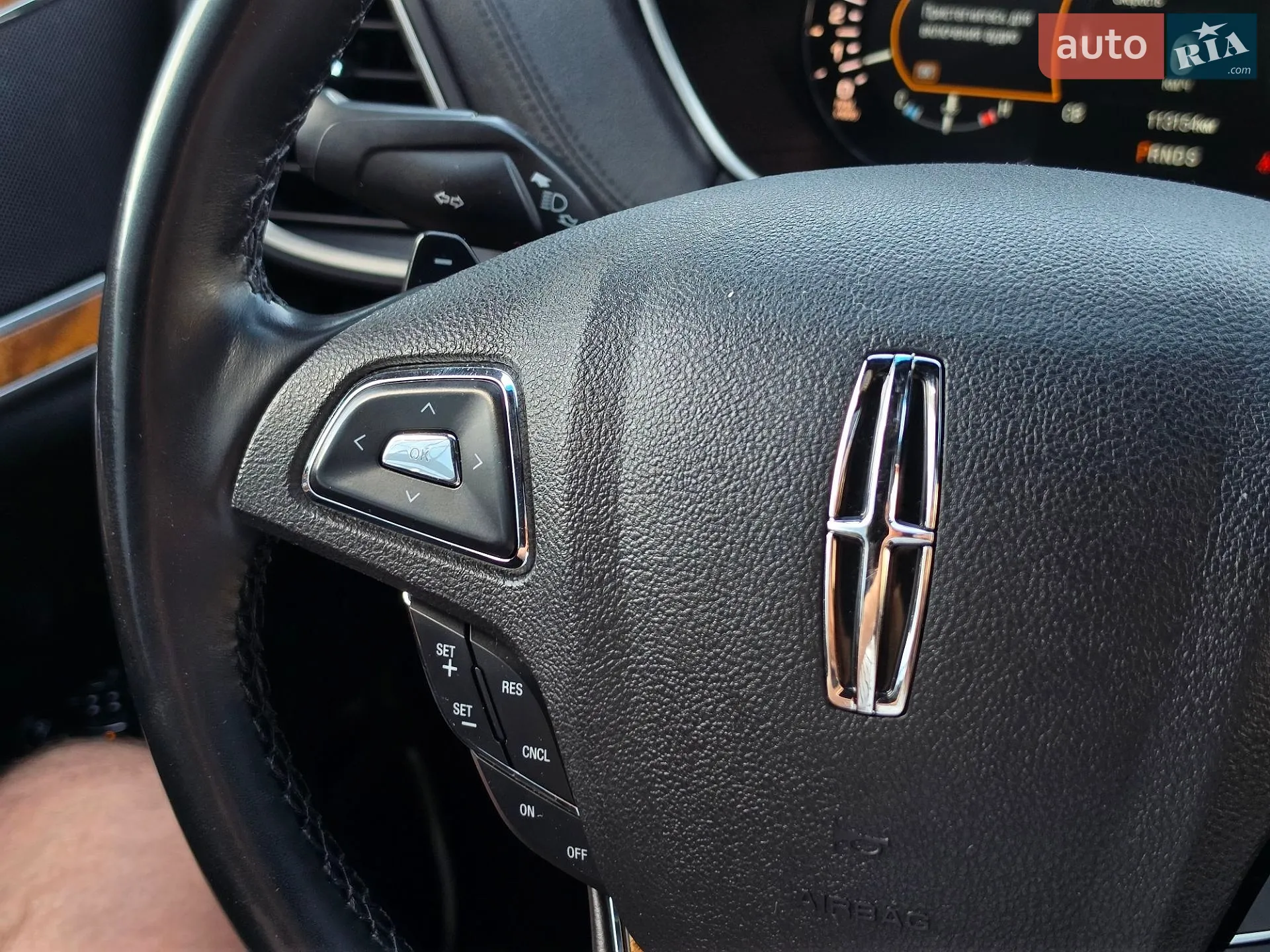 2016 Lincoln MKX - мініатюра 55