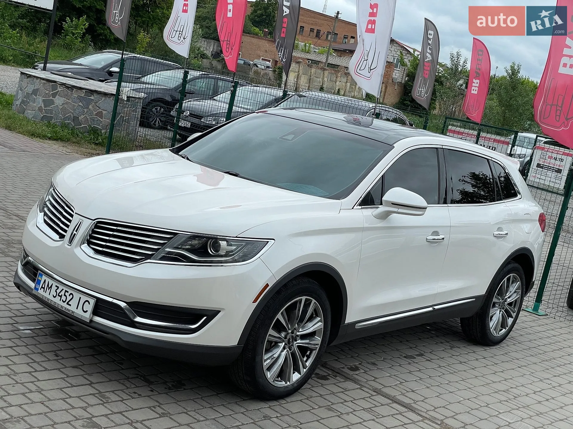2016 Lincoln MKX - мініатюра 3