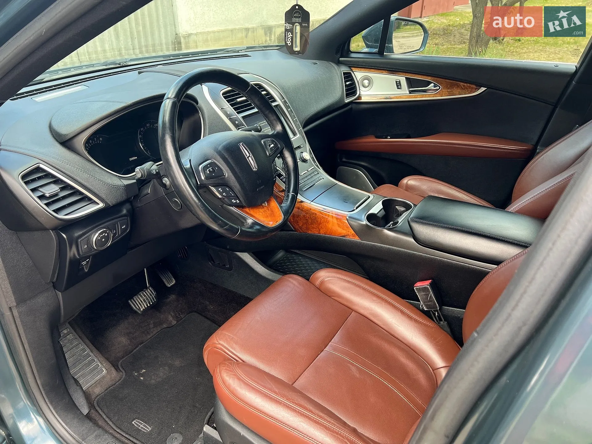 2016 Lincoln MKX - мініатюра 24
