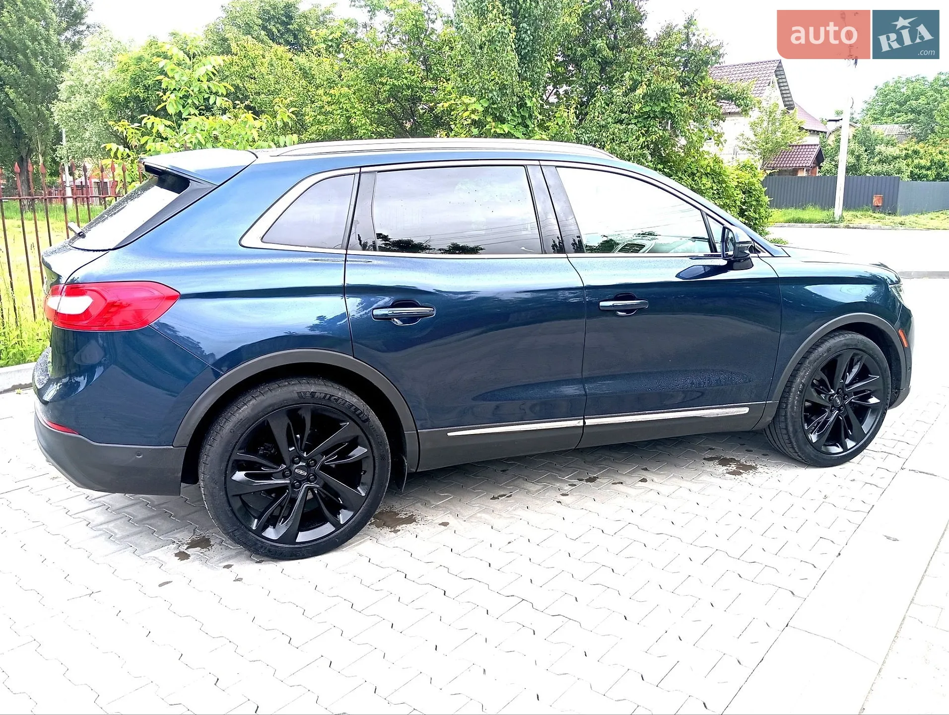 2017 Lincoln MKX - мініатюра 12
