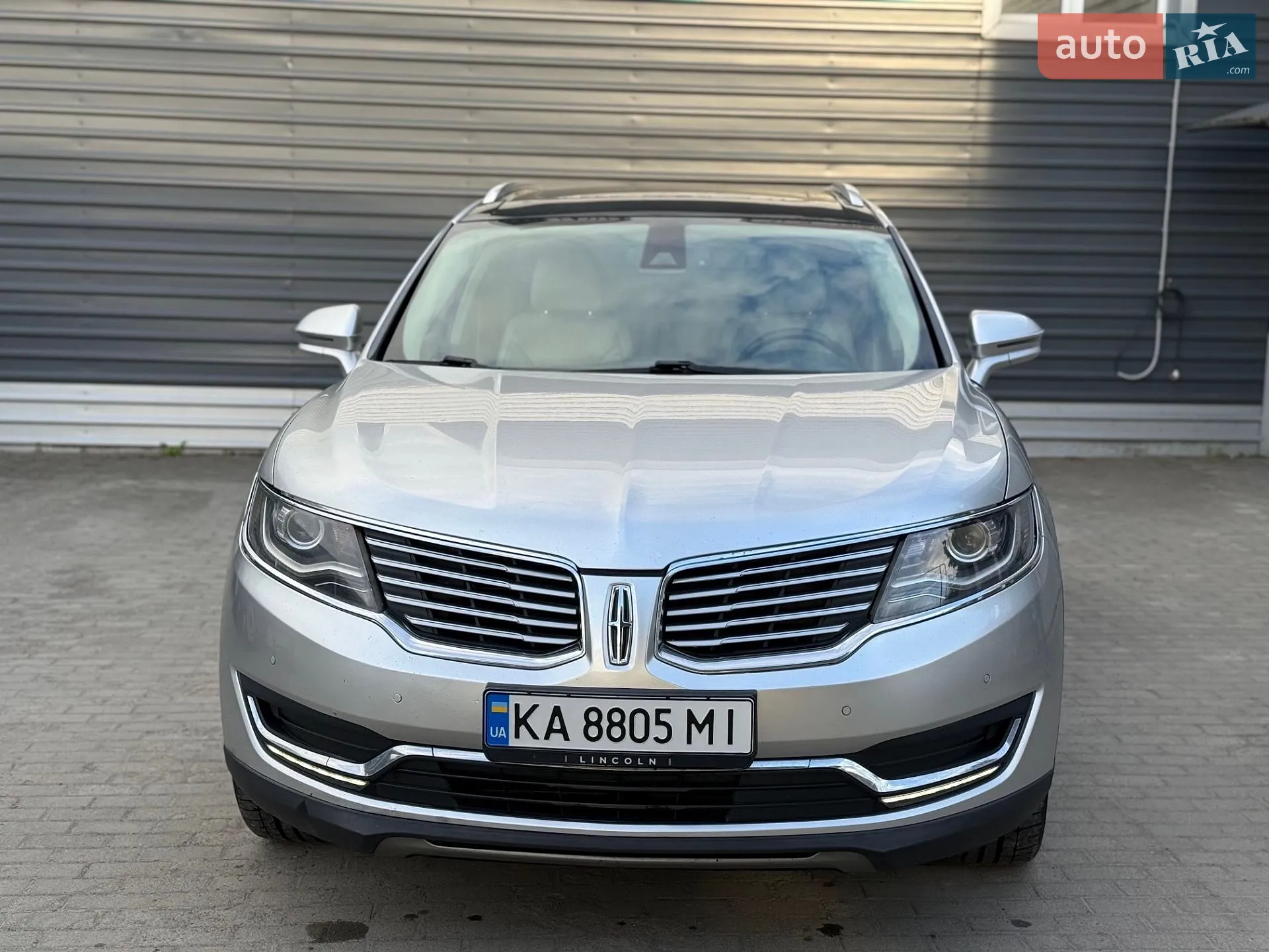 2016 Lincoln MKX - мініатюра 2