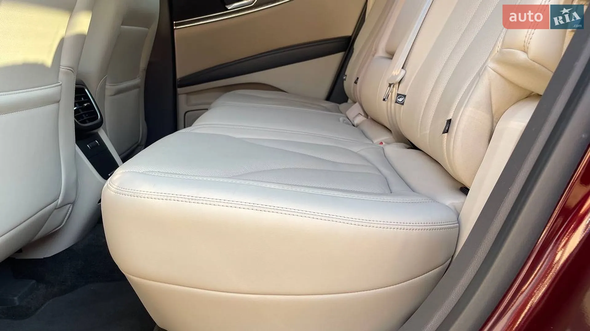 2017 Lincoln MKX - мініатюра 29